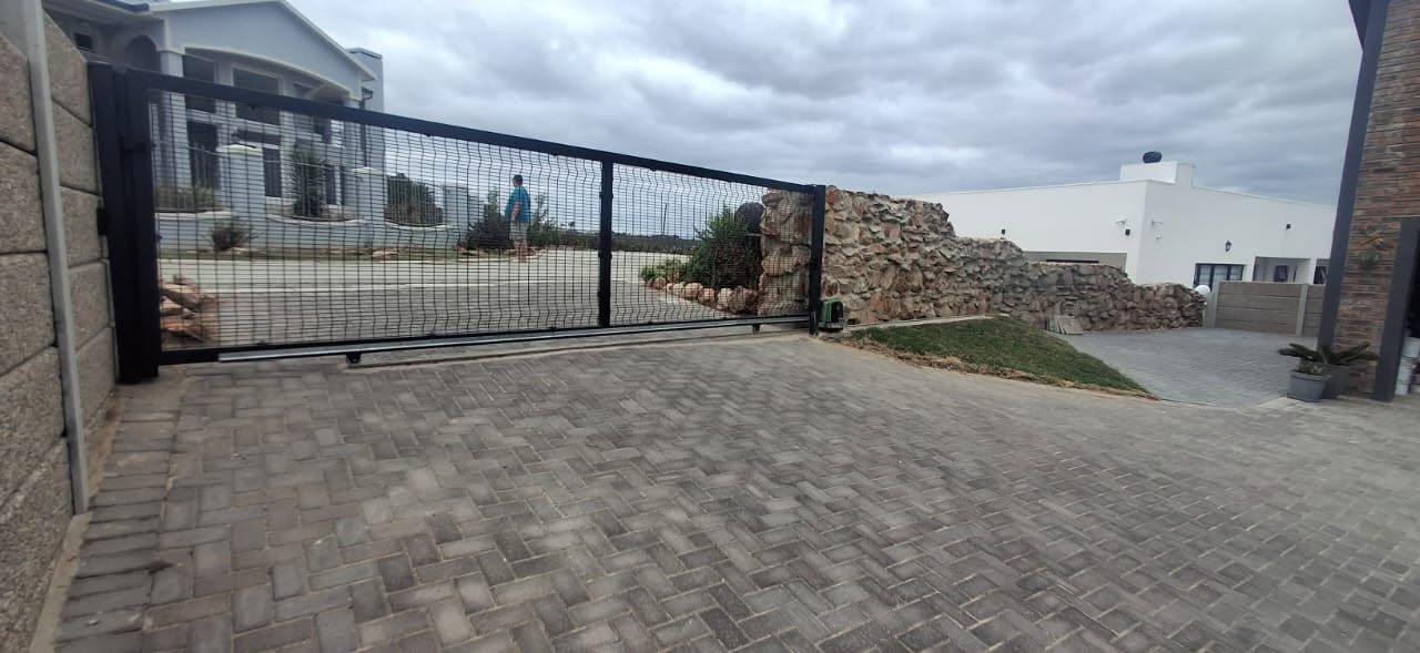 Sliding gate and Motor