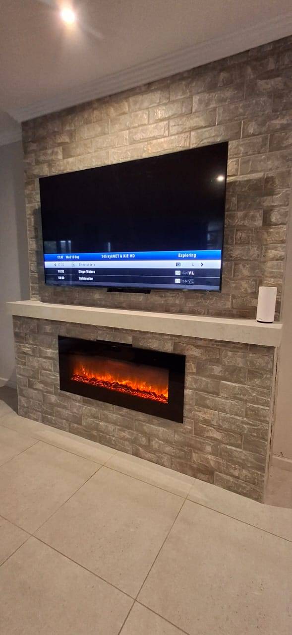 Wall Unit with Build in Electrical Fire Place