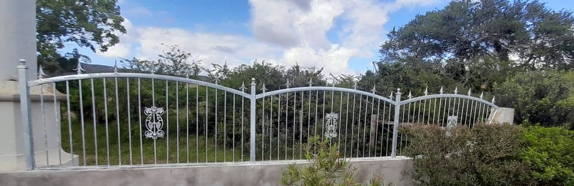 Steel Fencing